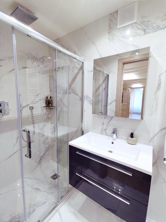 Sun Apartment Center City Chişinǎu Buitenkant foto
